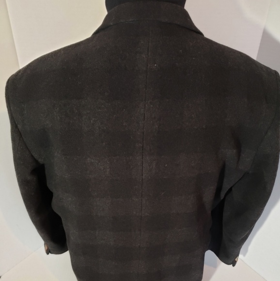 Men's Structure Two Button Wool Blazer - Picture 2 of 4